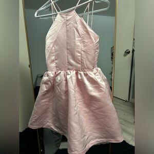 Small pink haoduoyi dress